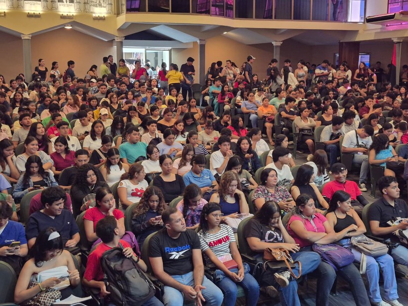 Becas-para-el-Pueblo-8