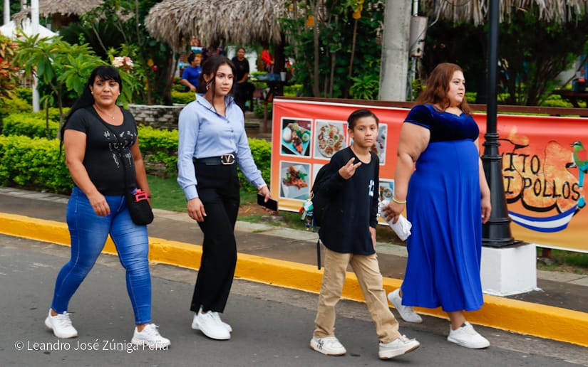 SALVADOR-ALLENDE--(14)