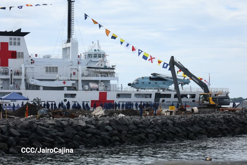 Buque-Hospital-Arca-de-la-Ruta-de-la-Seda-14