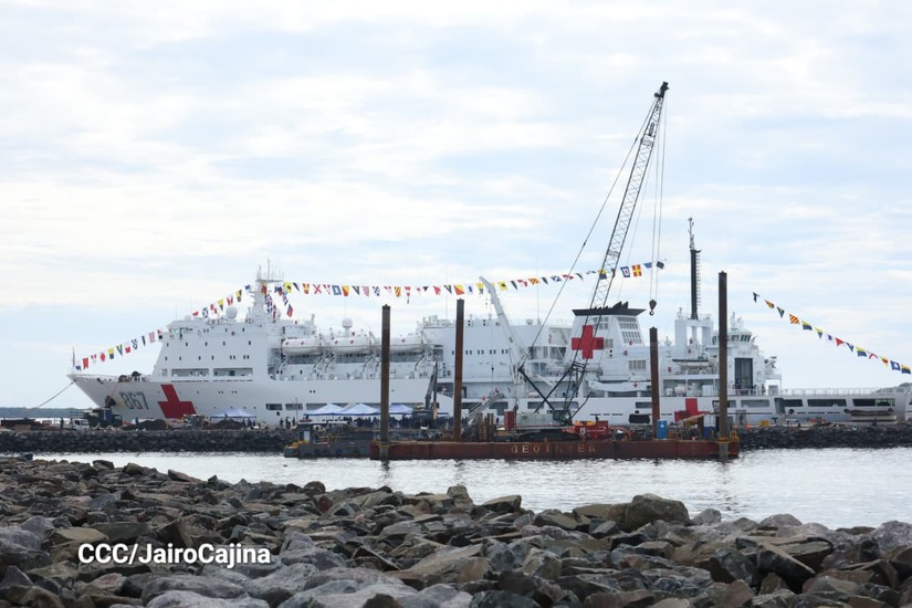 Buque-Hospital-Arca-de-la-Ruta-de-la-Seda-16