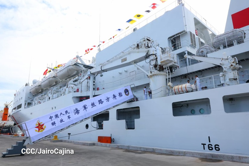 Buque-Hospital-Arca-de-la-Ruta-de-la-Seda-6