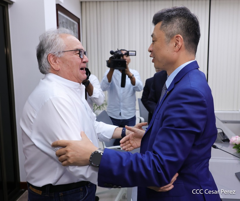 Embajador-de-China-5