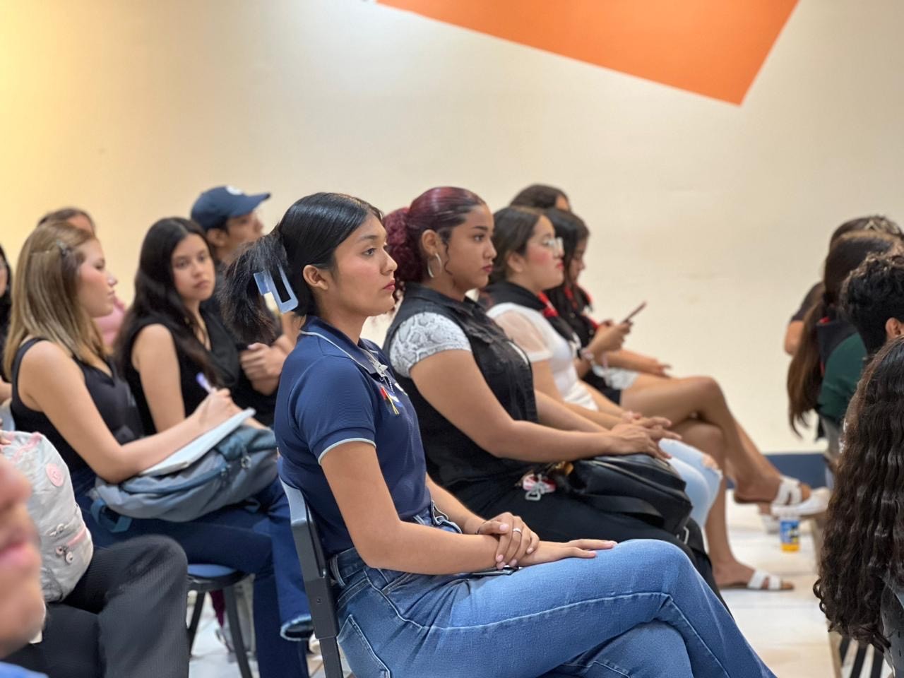 UNIVERSIDAD-CASIMIRO19