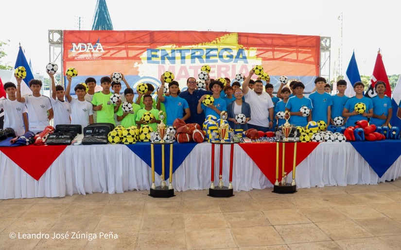 Material-Deportivo-13