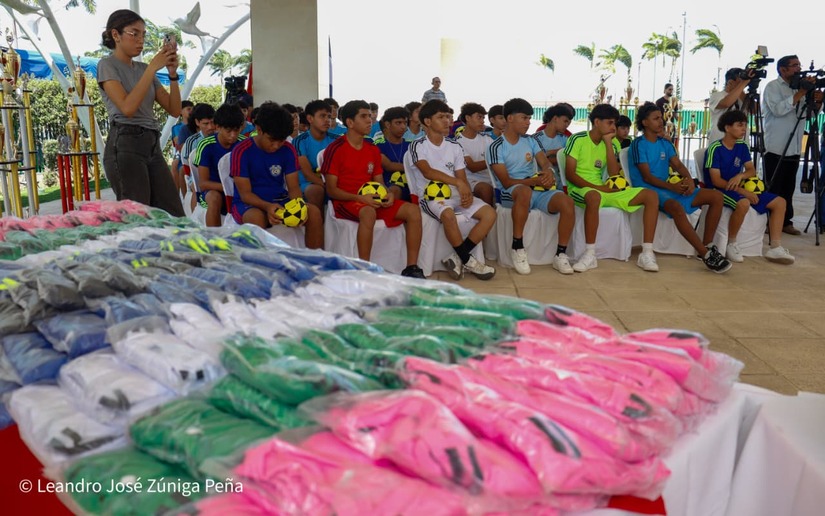 Material-Deportivo-19