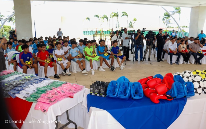 Material-Deportivo-21