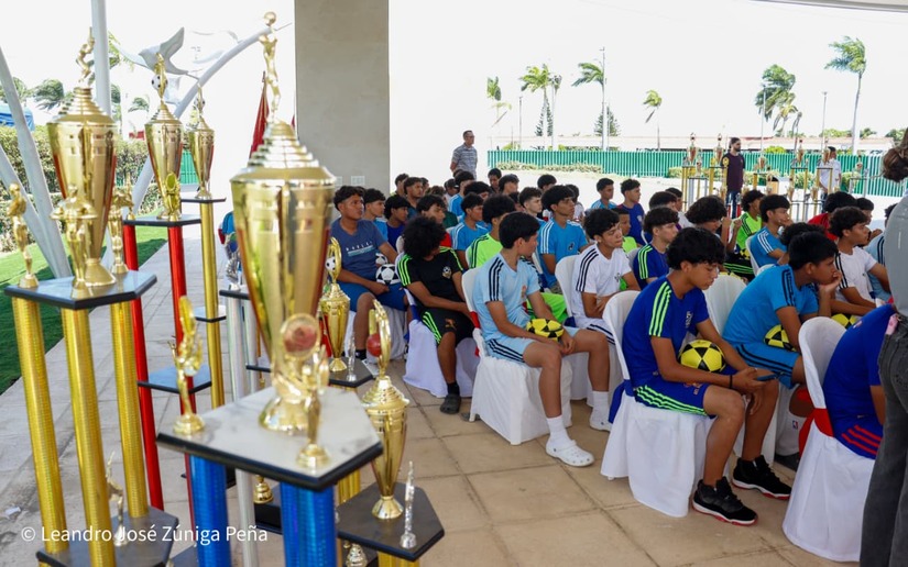 Material-Deportivo-22