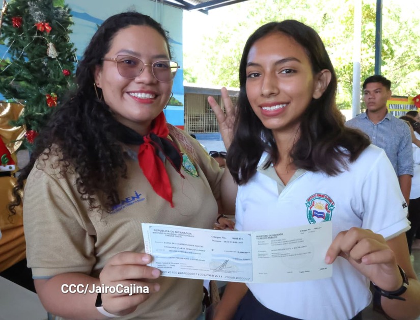 Bono-Presidencial-a-Bachilleres-33