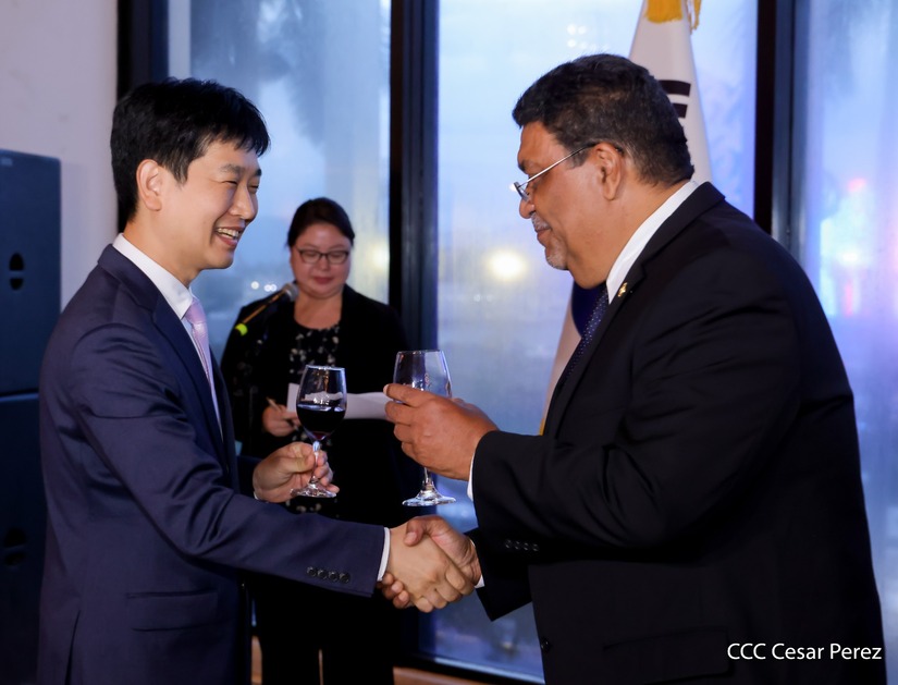 COREA12