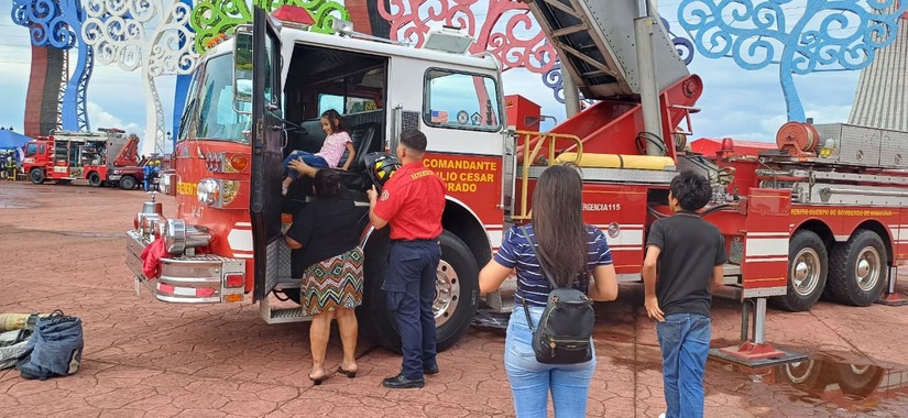Bomberos--(11)
