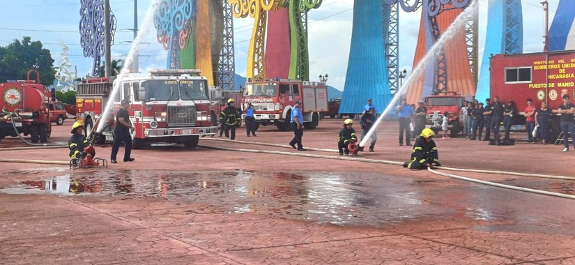 Bomberos--(3)