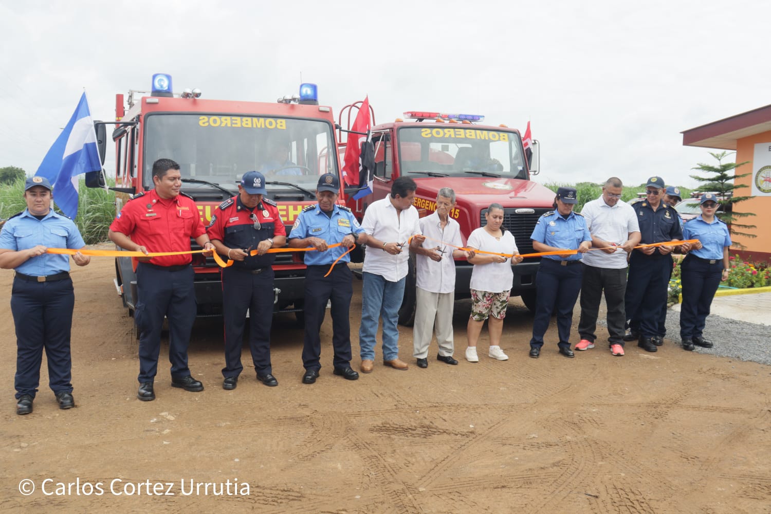 BOMBEROS8