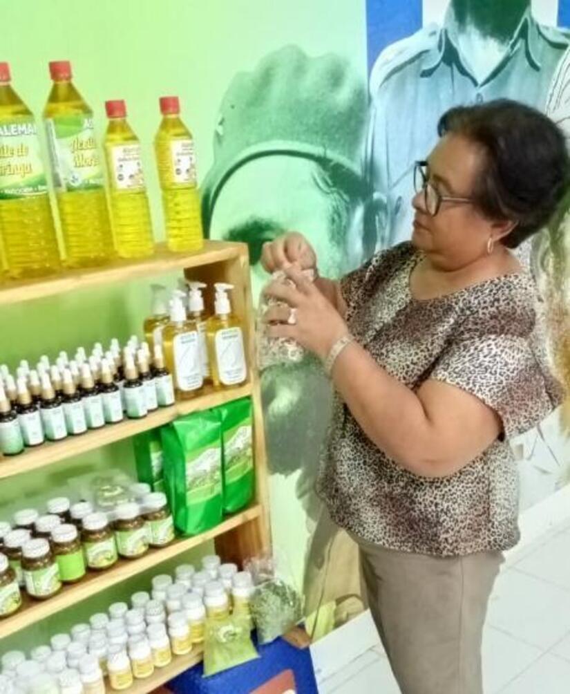 MORINGA-(15)