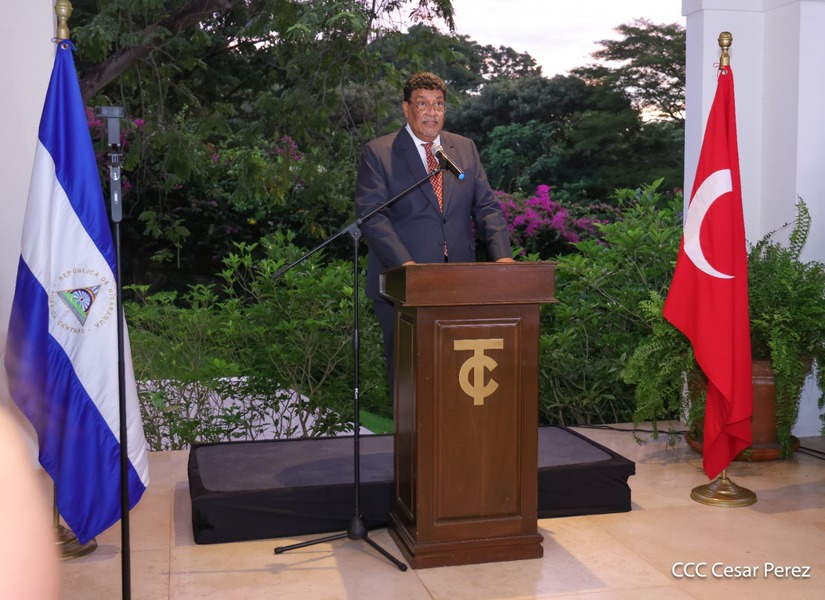 EMBAJADA-(13)