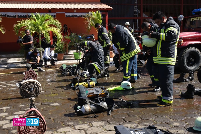 BOMBEROS1