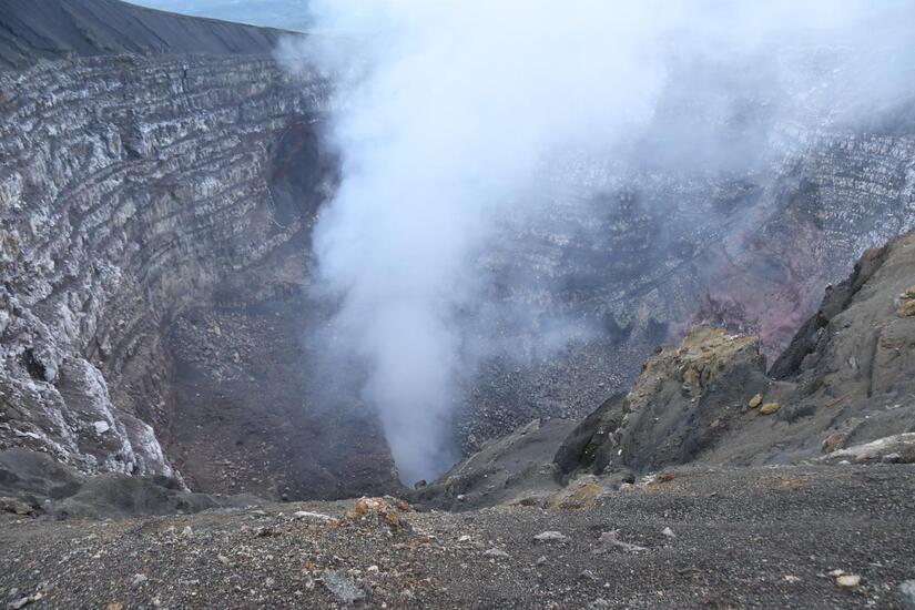VOLCAN2