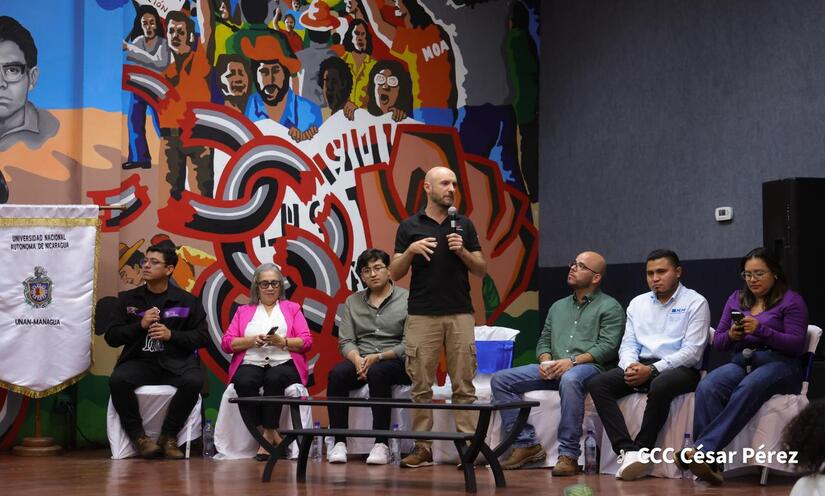 Comunicadores-RT-en-Espanol-10