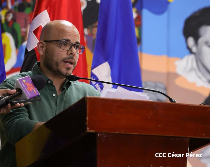 Comunicadores-RT-en-Espanol-11