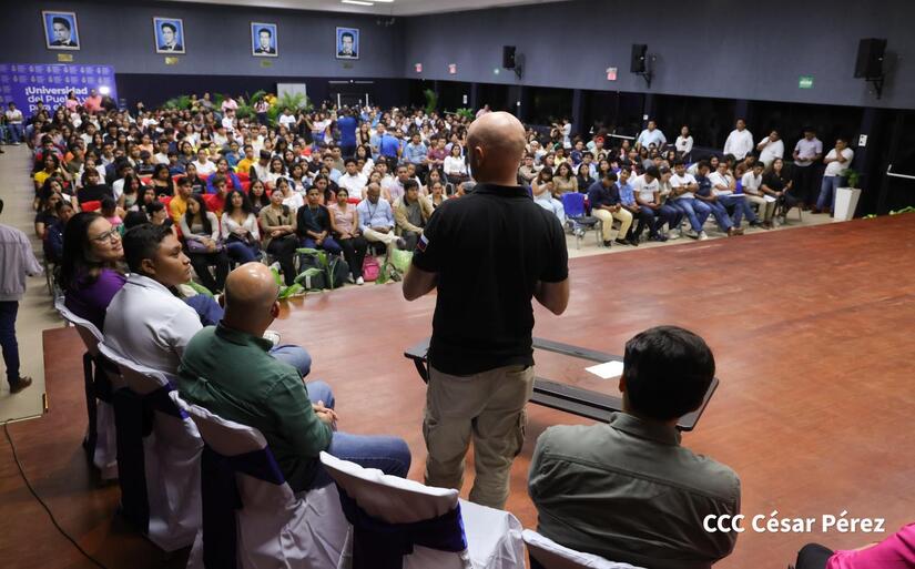 Comunicadores-RT-en-Espanol-6