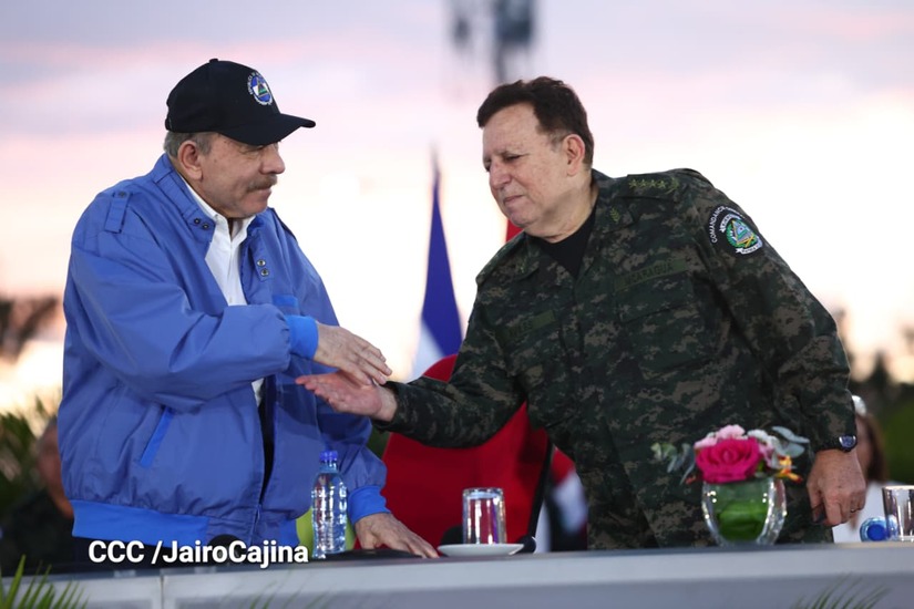 Desfile-Pueblo-Ejercito-4