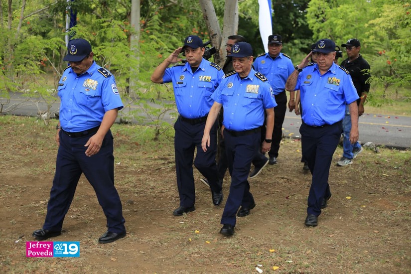 POLICIA-(18)