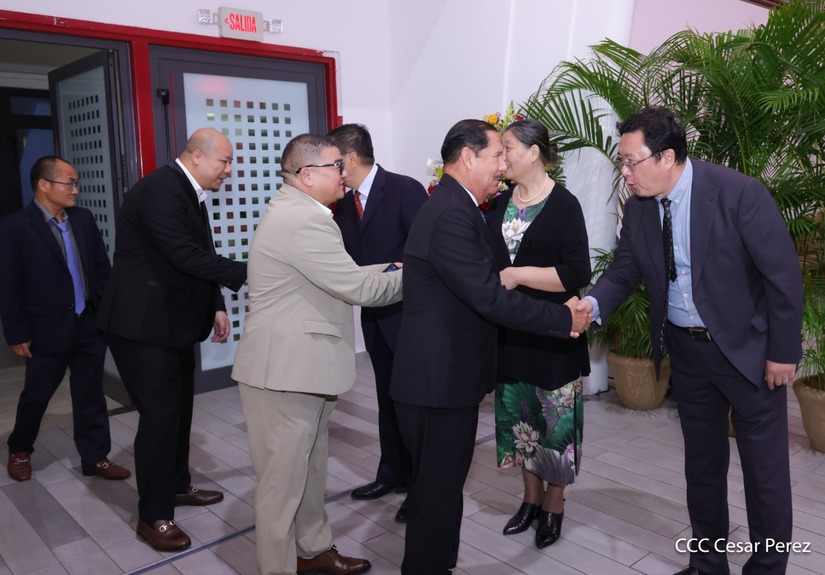 REPUBLICA-POPULAR-CHINA--(2)