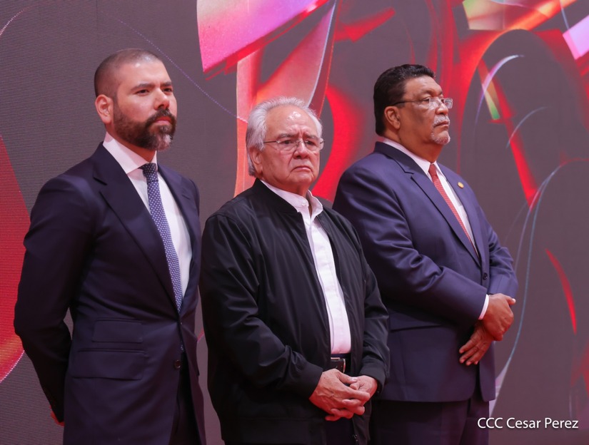 REPUBLICA-POPULAR-CHINA--(40)