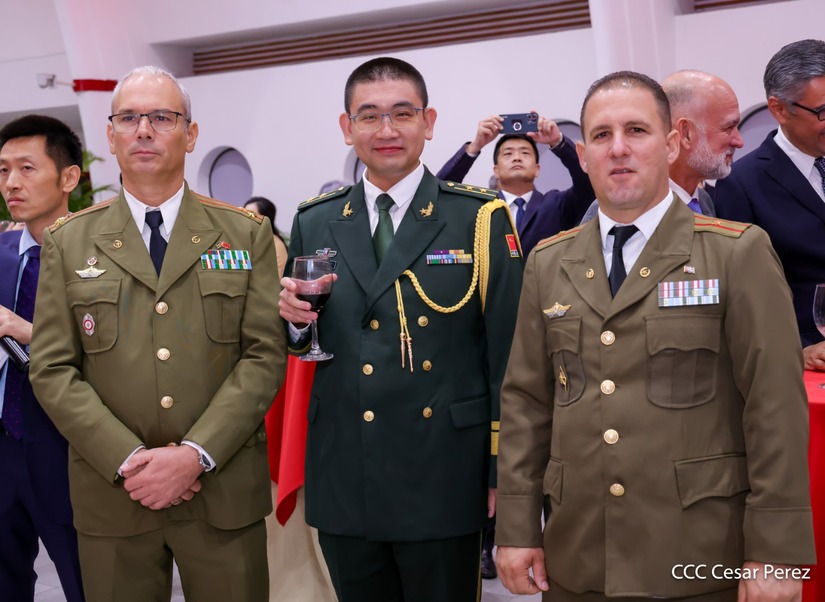 REPUBLICA-POPULAR-CHINA--(77)