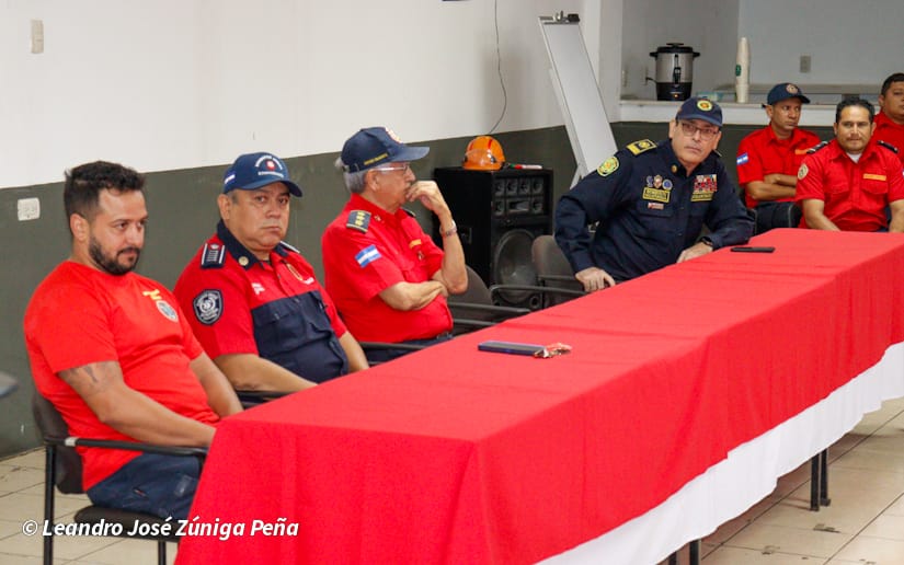 BOMBEROS16
