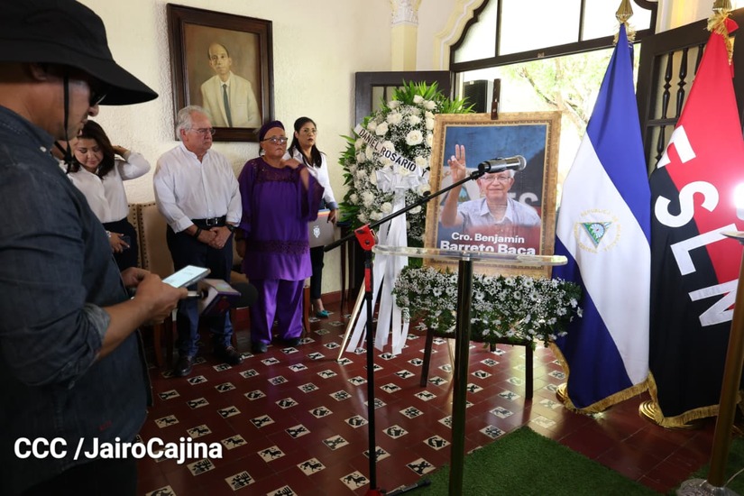 Doctor-Benjamin-Barreto-24