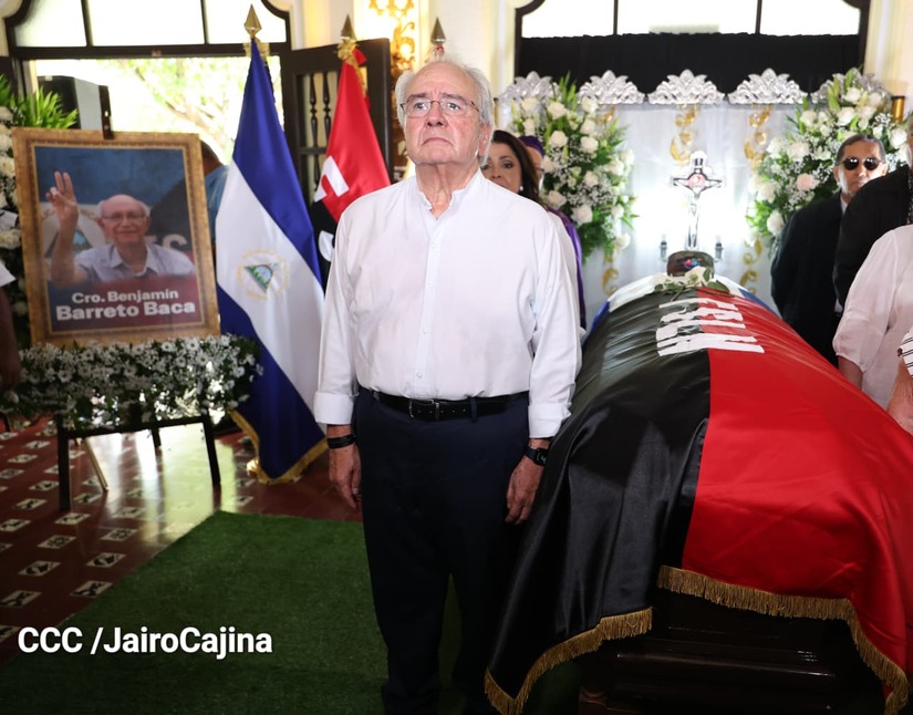 Doctor-Benjamin-Barreto-48