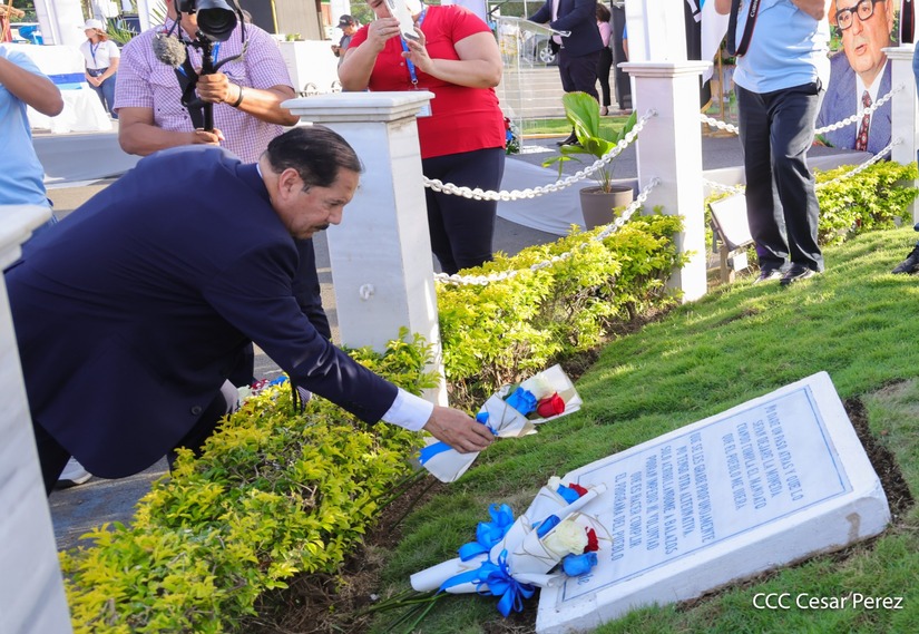 Homenaje-Salvador-Allende--(16)