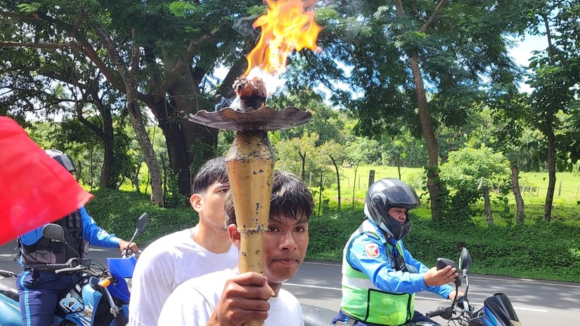ANTORCHA27