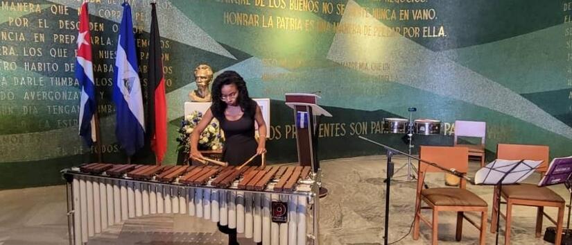 CUBA-(4)