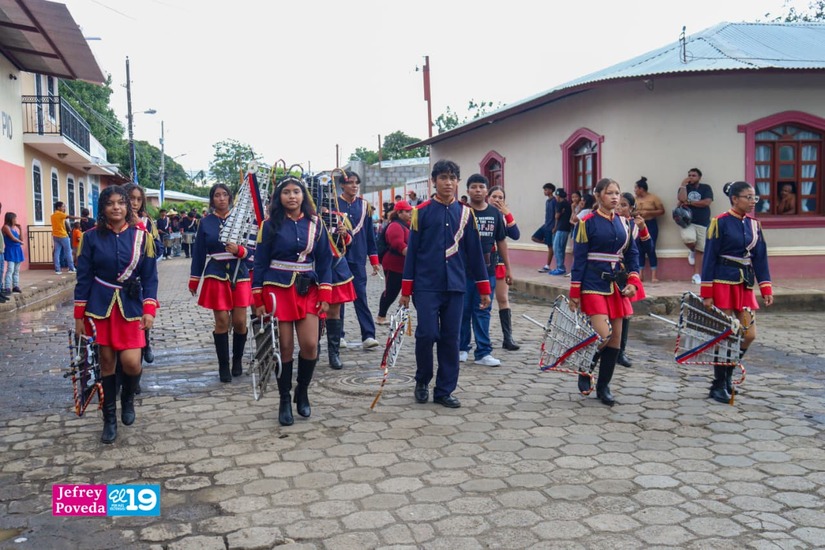 BANDAS12