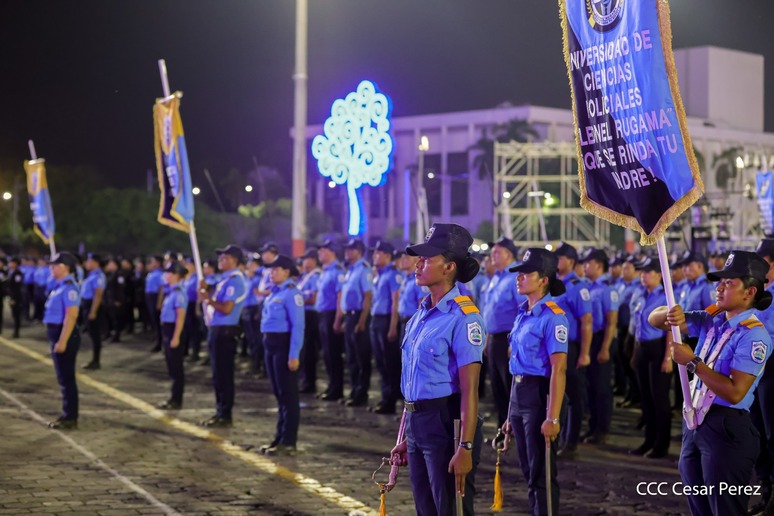 POLICIA17