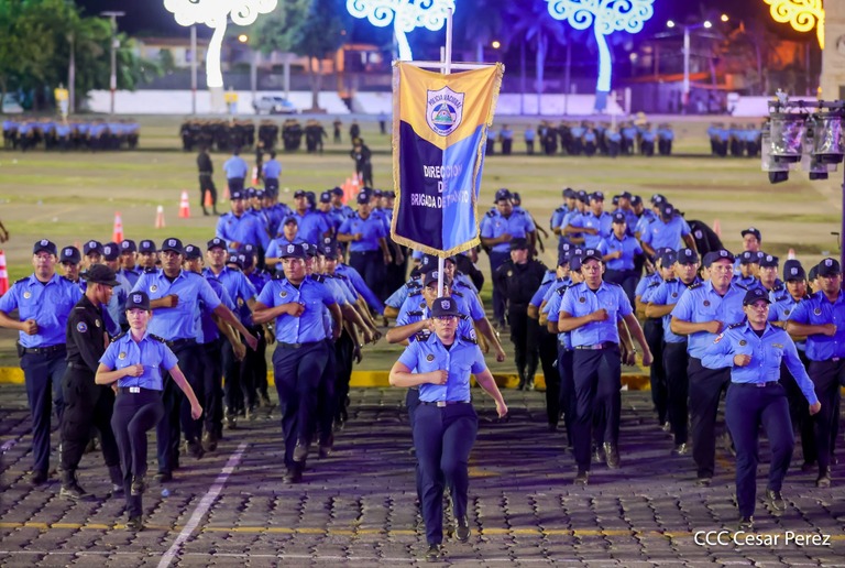 POLICIA9