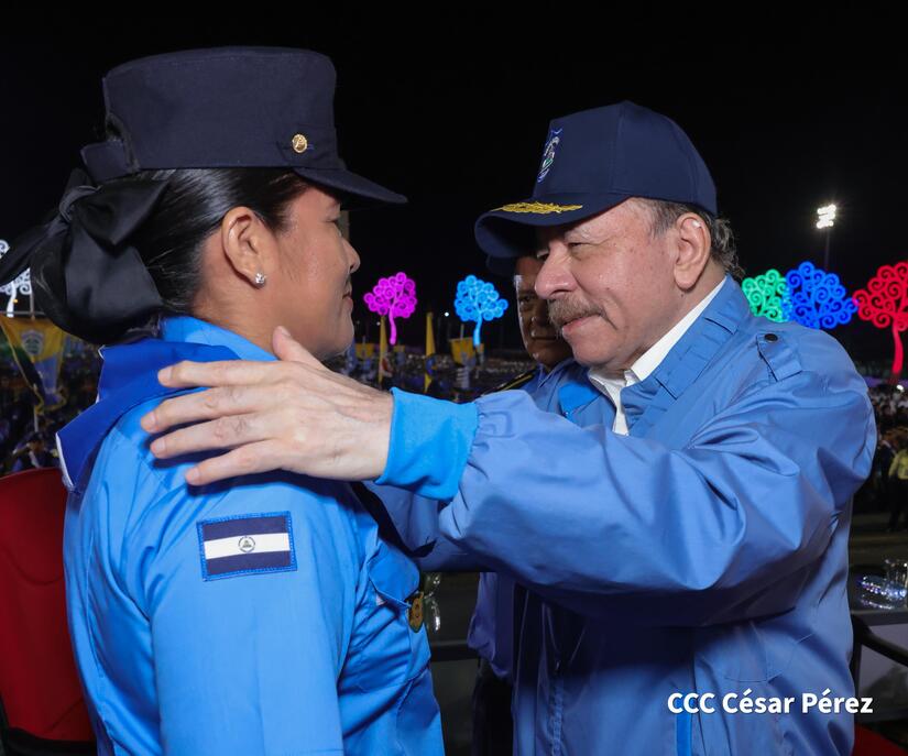 Aniversario-Policia-Nacional--(16)