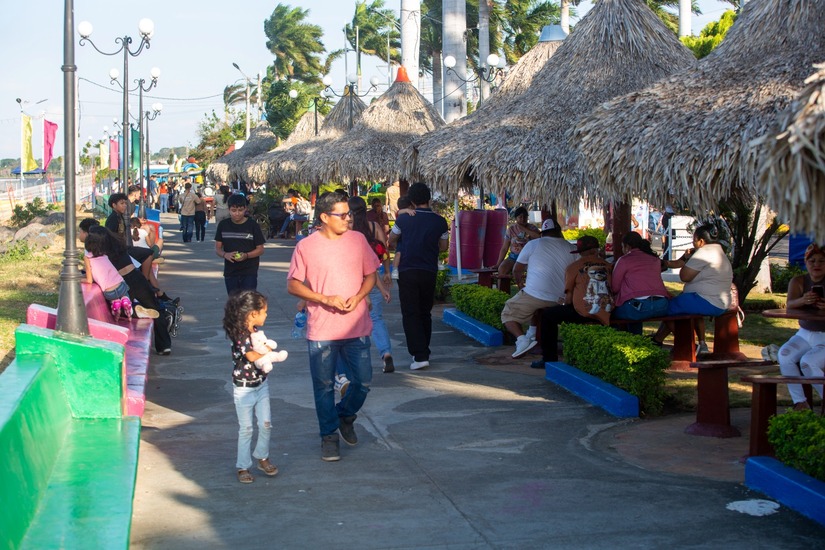 Salvador-Allende--(3)