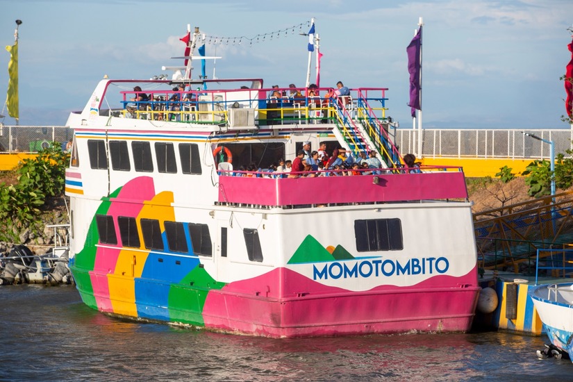 Salvador-Allende--(7)