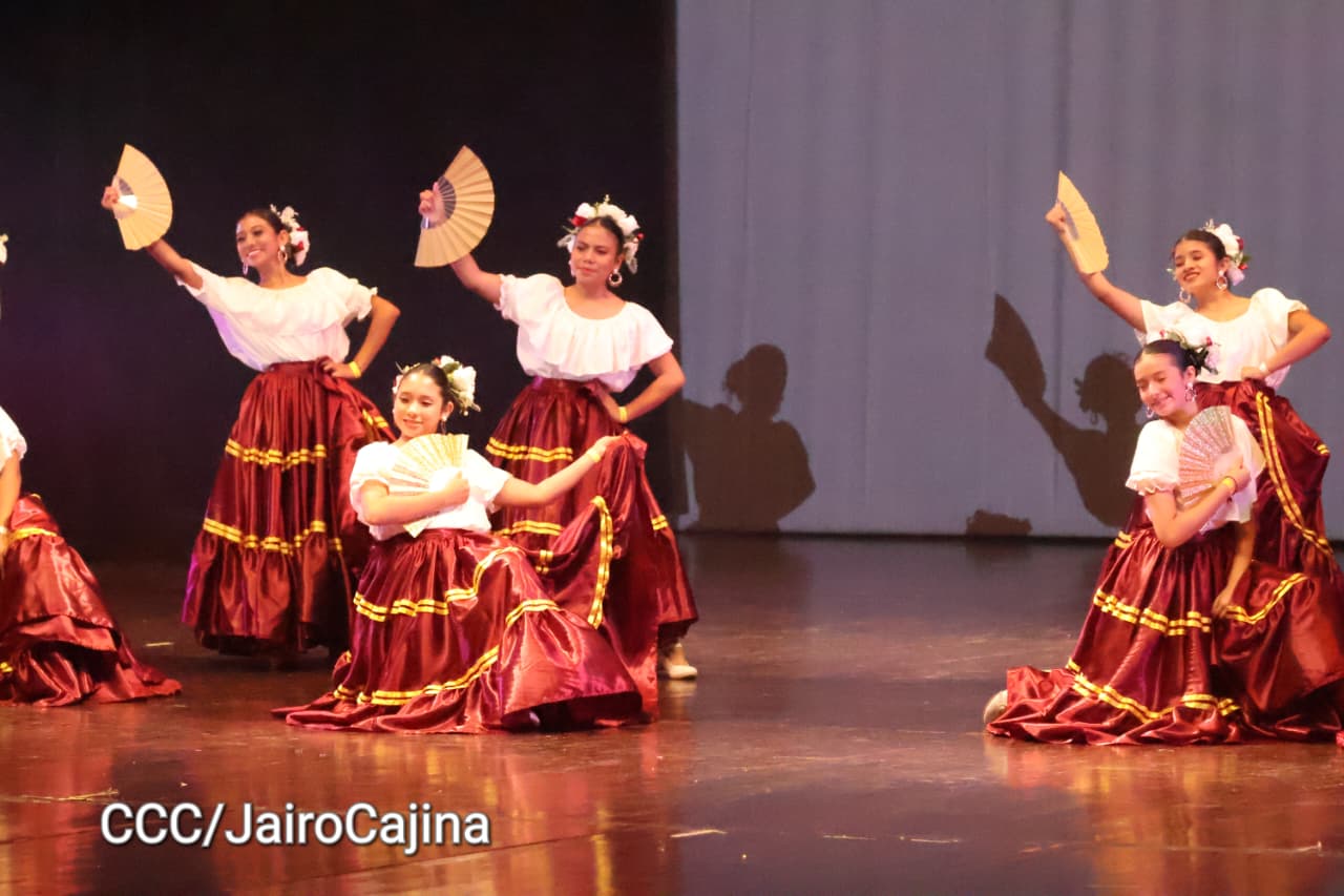 Dia-Internacional-de-la-Danza-11