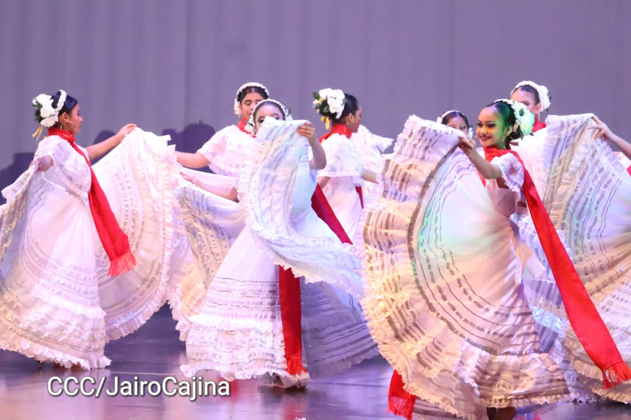 Dia-Internacional-de-la-Danza-13