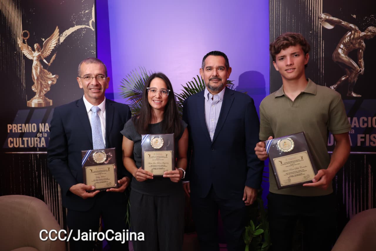 Premios-12