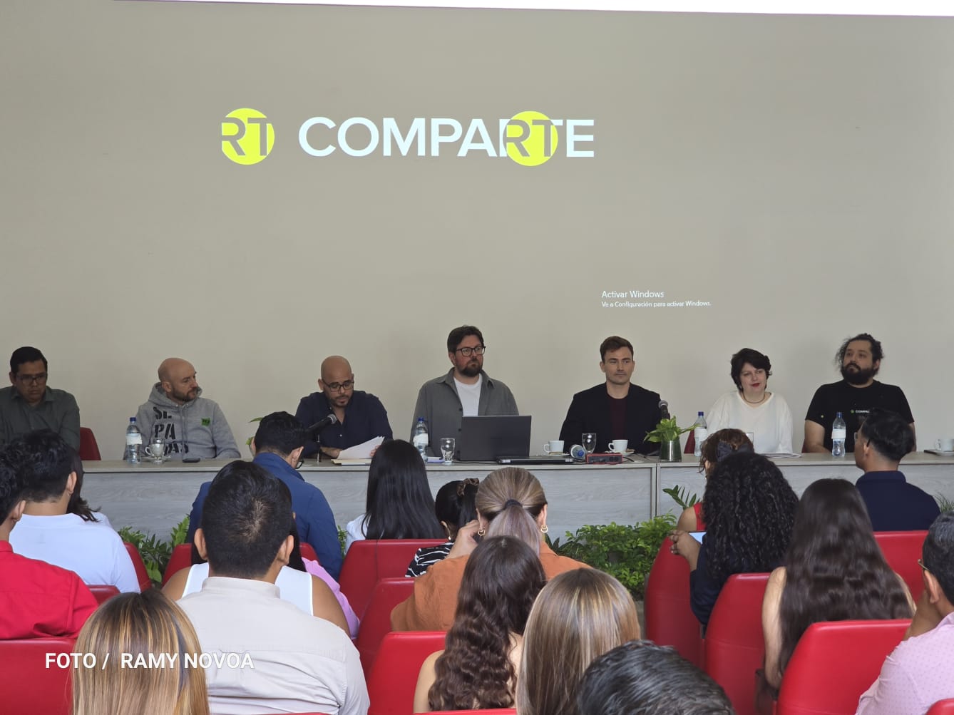 Encuentro-con-comunicadores-6