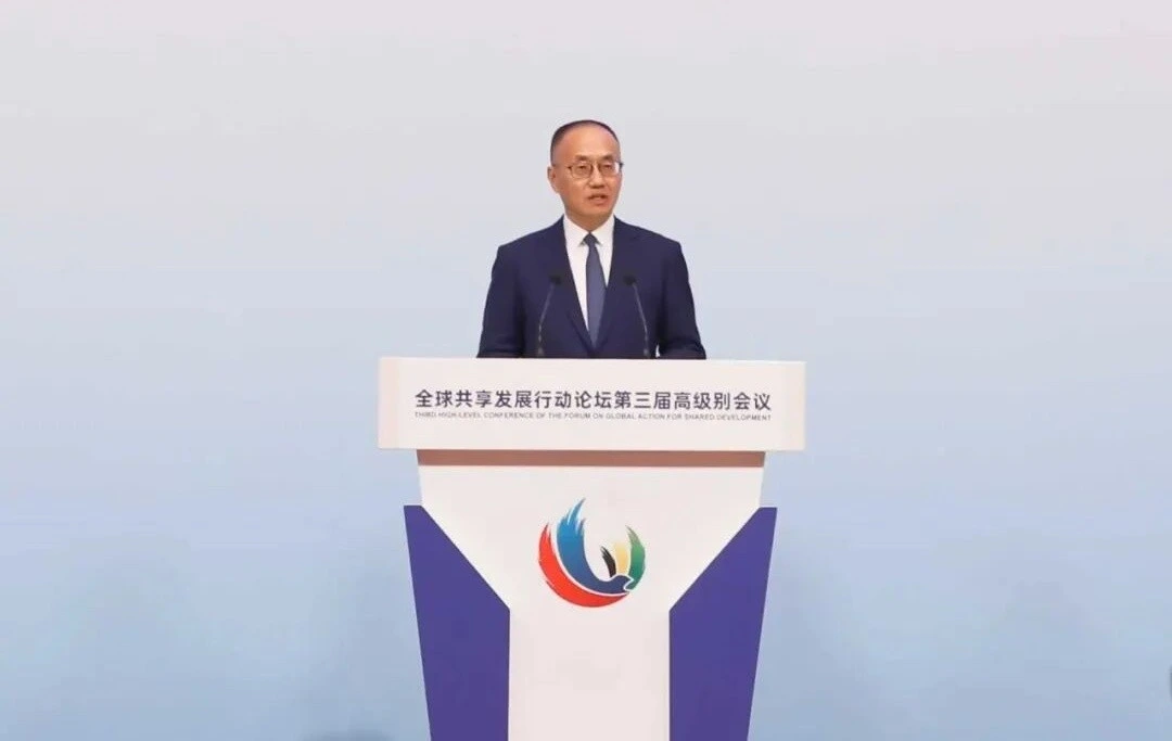 CHINA4