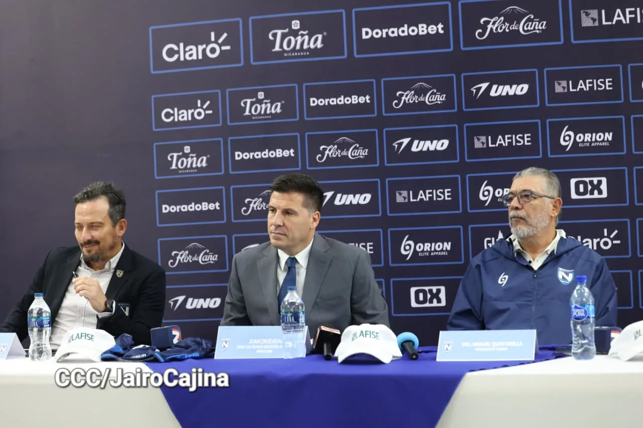 DT-Seleccion-nacional-de-futbol-13