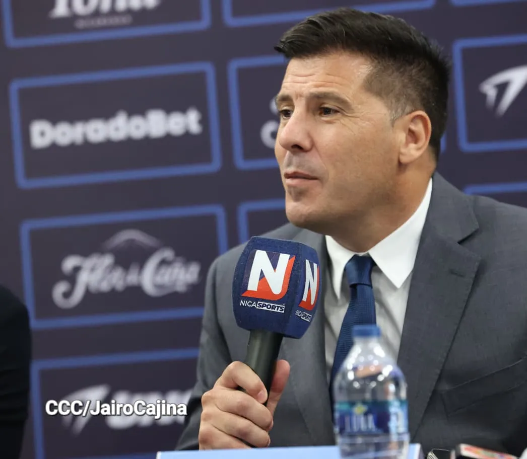 DT-Seleccion-nacional-de-futbol-14