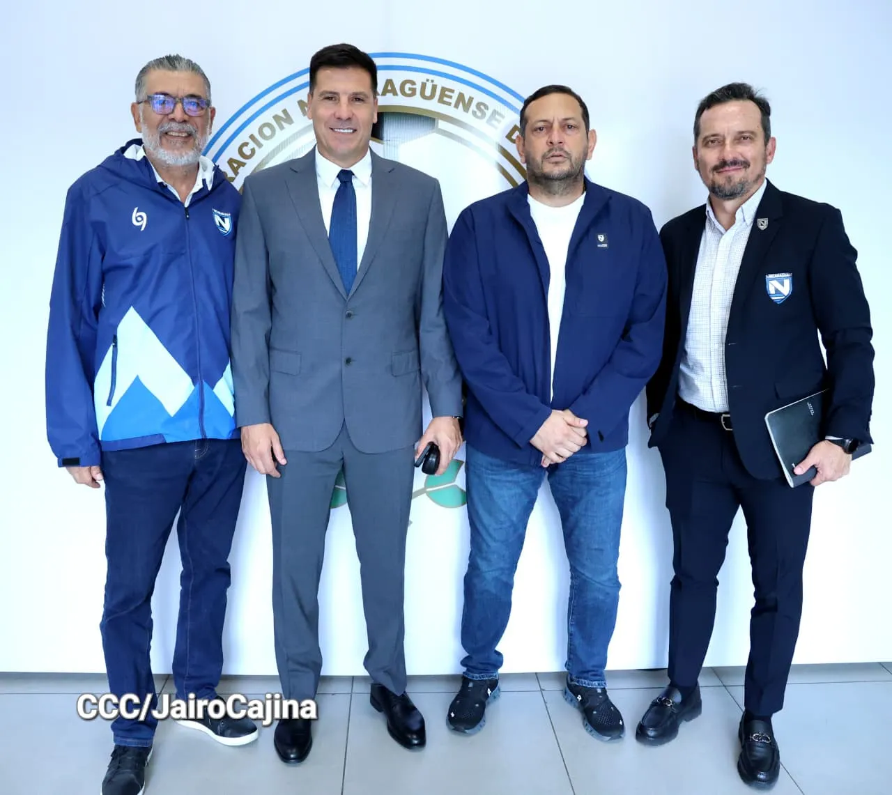 DT-Seleccion-nacional-de-futbol-26