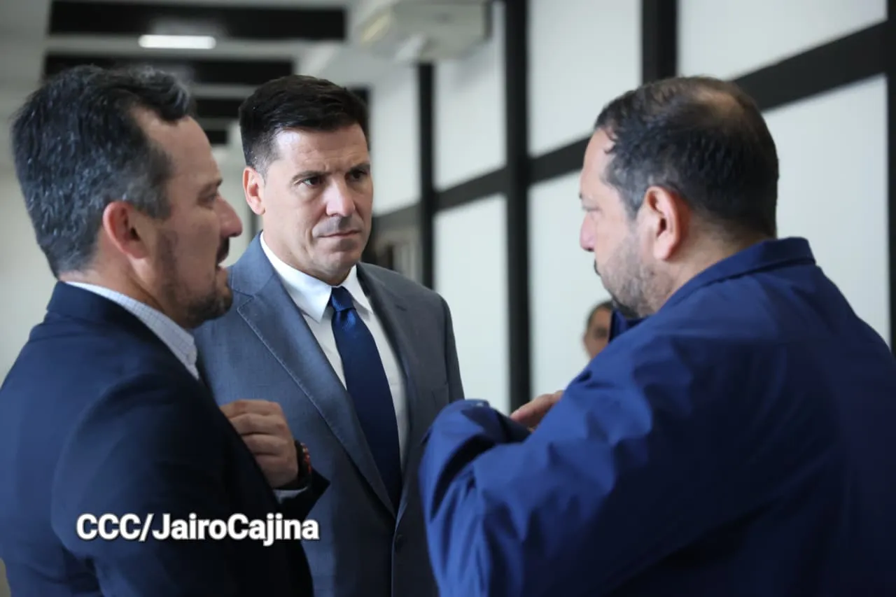 DT-Seleccion-nacional-de-futbol-28