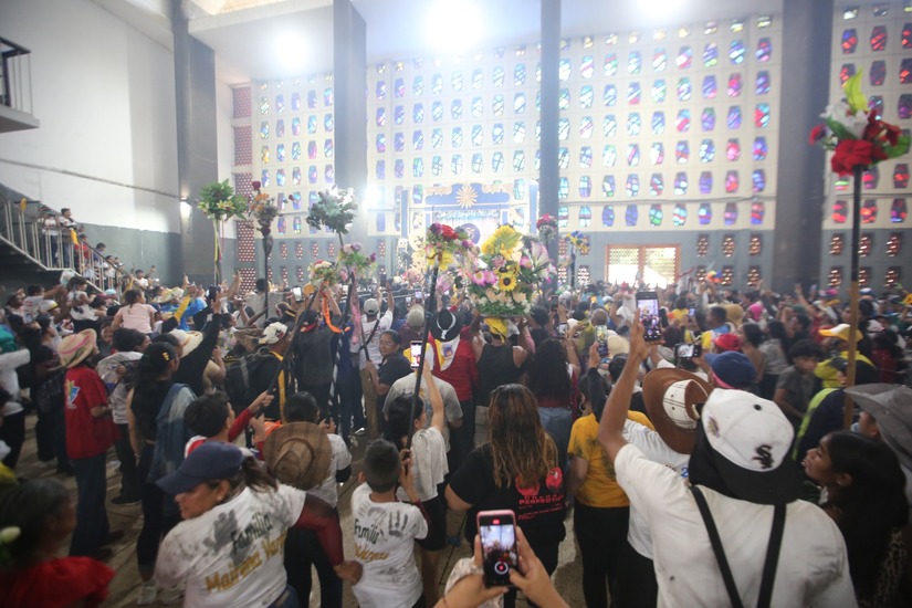Santo--(19)